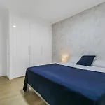 Canteras Modern 2br Apartment *